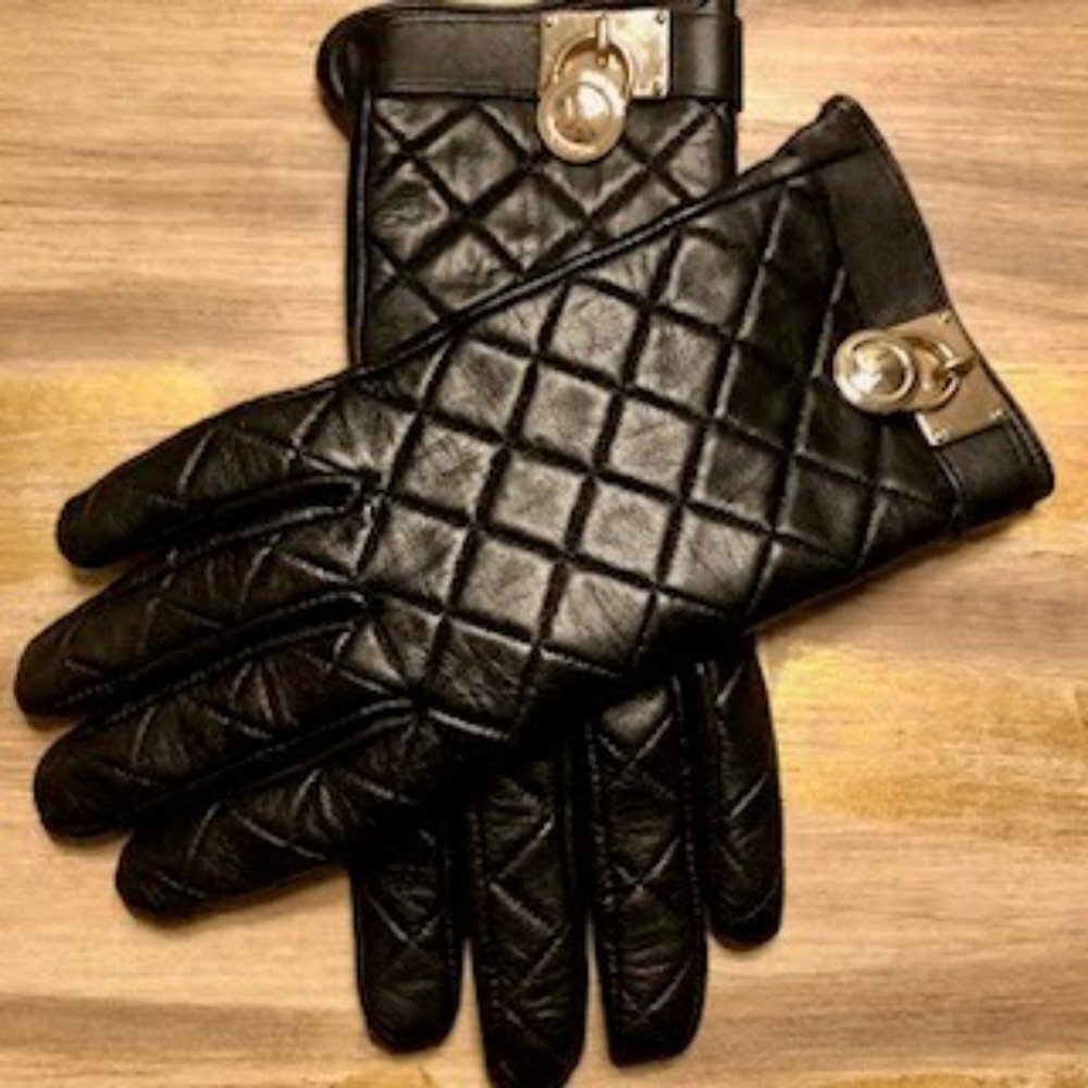 MICHAEL KORS Hamilton Gold Lock Quilted Black Leather Tech Smart Gloves S